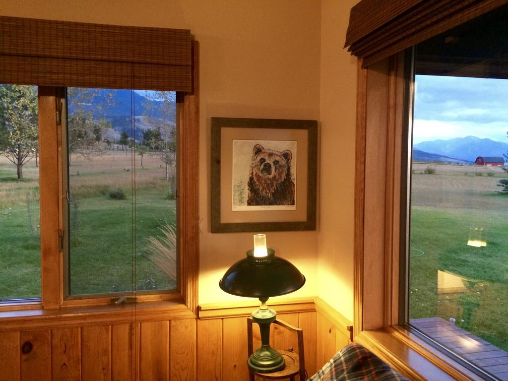 Pine Creek Cabin Livingston Montana Bilik gambar